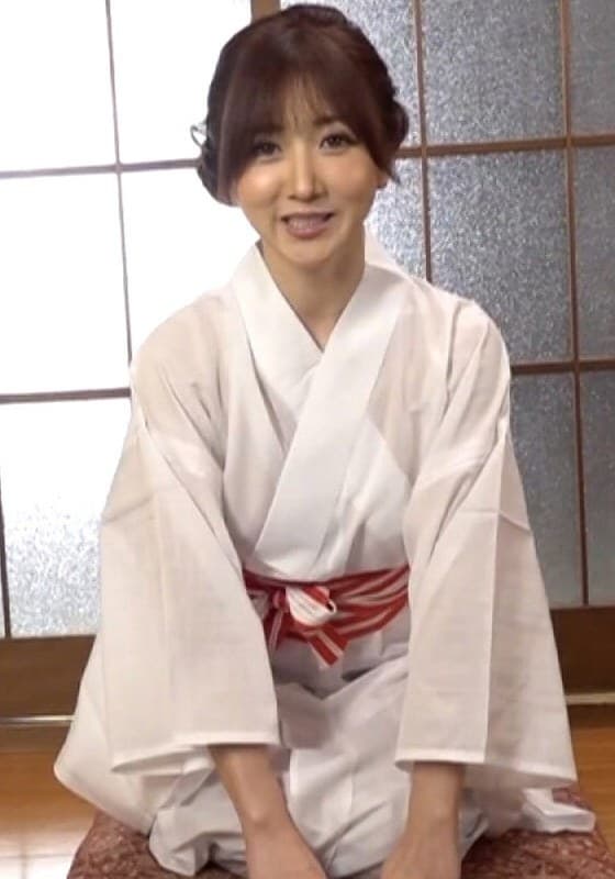 三つ指ついてお出迎え!即尺ヌキの美熟女高級ソープで極上エロスのおもてなし!