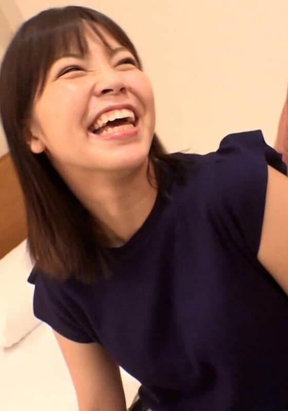 大阪から来た人妻さんは現在、旦那とはセックスレス中!初対面の男と久しぶりの恋人気分で絶頂交尾を繰り返しイキ果てる!