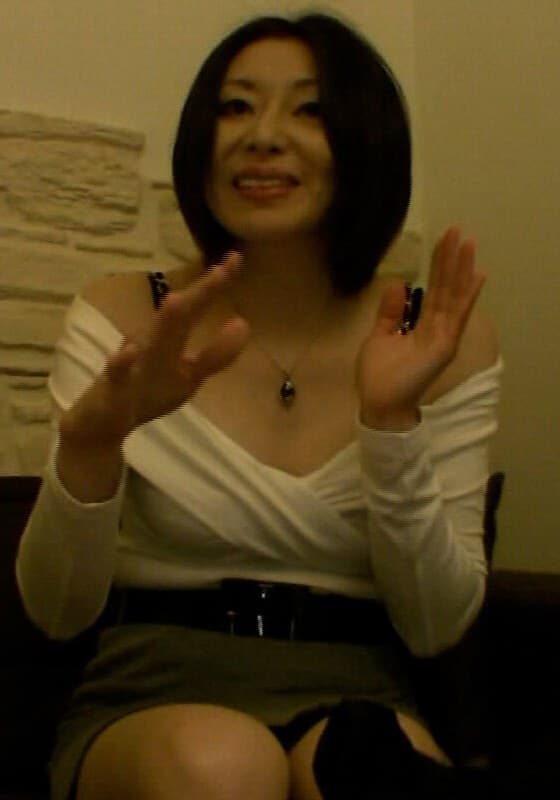 チャキチャキ姉さん肌の五十路熟女のねっとりロングの不倫SEX！