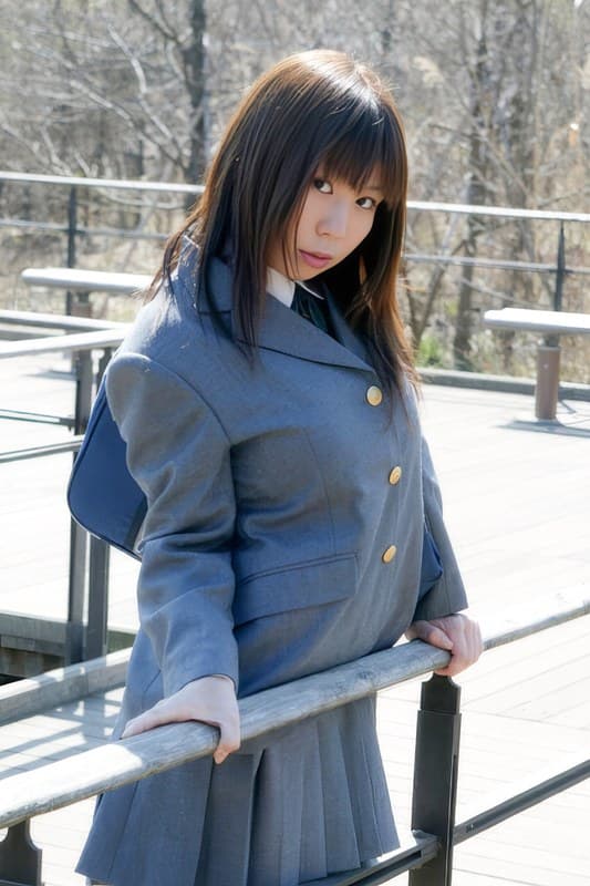 淫漏裸流 FILE.032