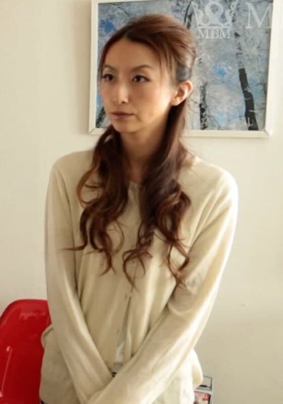 いつもの営業さんが突然の豹変!?奥さんに襲い掛かる白昼の悪夢の生挿入!!