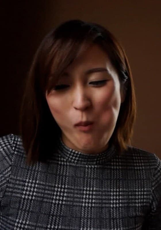 4年前に出産してから旦那とはセックスレスでママ友にヤリコンに誘われ悦び参加の奥様!久しぶりのチ○ポとザーメンの匂いに快楽堕ち!
