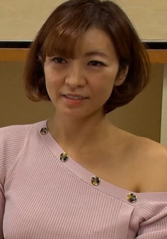 一人の女性として母さんが好きだ!本気だよ!突然の息子の告白にどう対処したら良いか判らず息子の口づけを受け入れてしまう母!激流に流されて堕ちて行く…母との禁断のSEX!