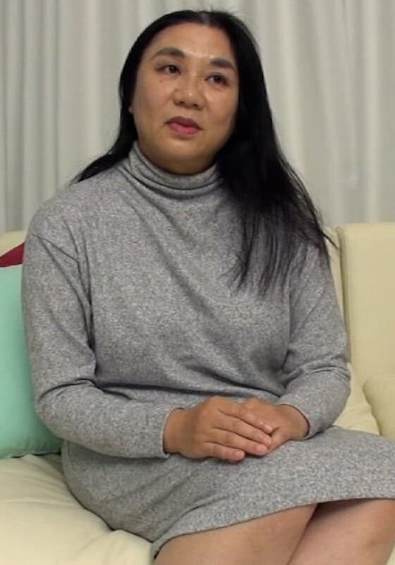 バツイチ六十路熟女がいつもと違うSEXがしてみたくてAV出演!男優のテクに爆乳を揺らしてイキまくる本能丸出しSEX