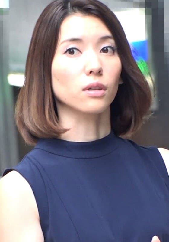 謝礼をちらつかせて人妻ナンパ!疑似不倫体験を迫ってみると…快楽に旦那を裏切る美人奥様!