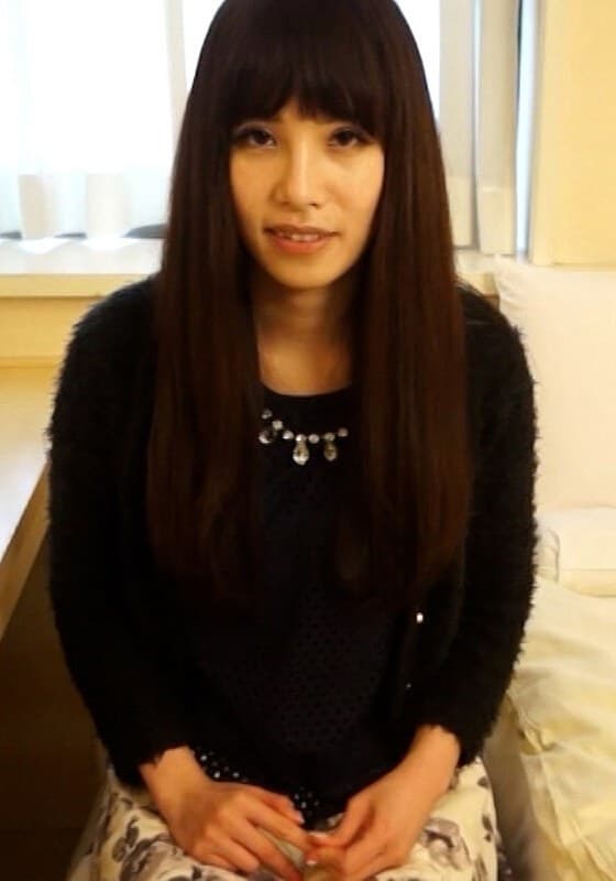 美容室を経営している旦那はお客様と不倫し放題。現在は夫婦関係も冷え切っているという奥様のノーリスクの仕返し不倫SEX!