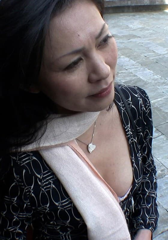 心より快感優先のSEX大好き熟女の本能丸出しでヨガリ狂う淫乱性交!